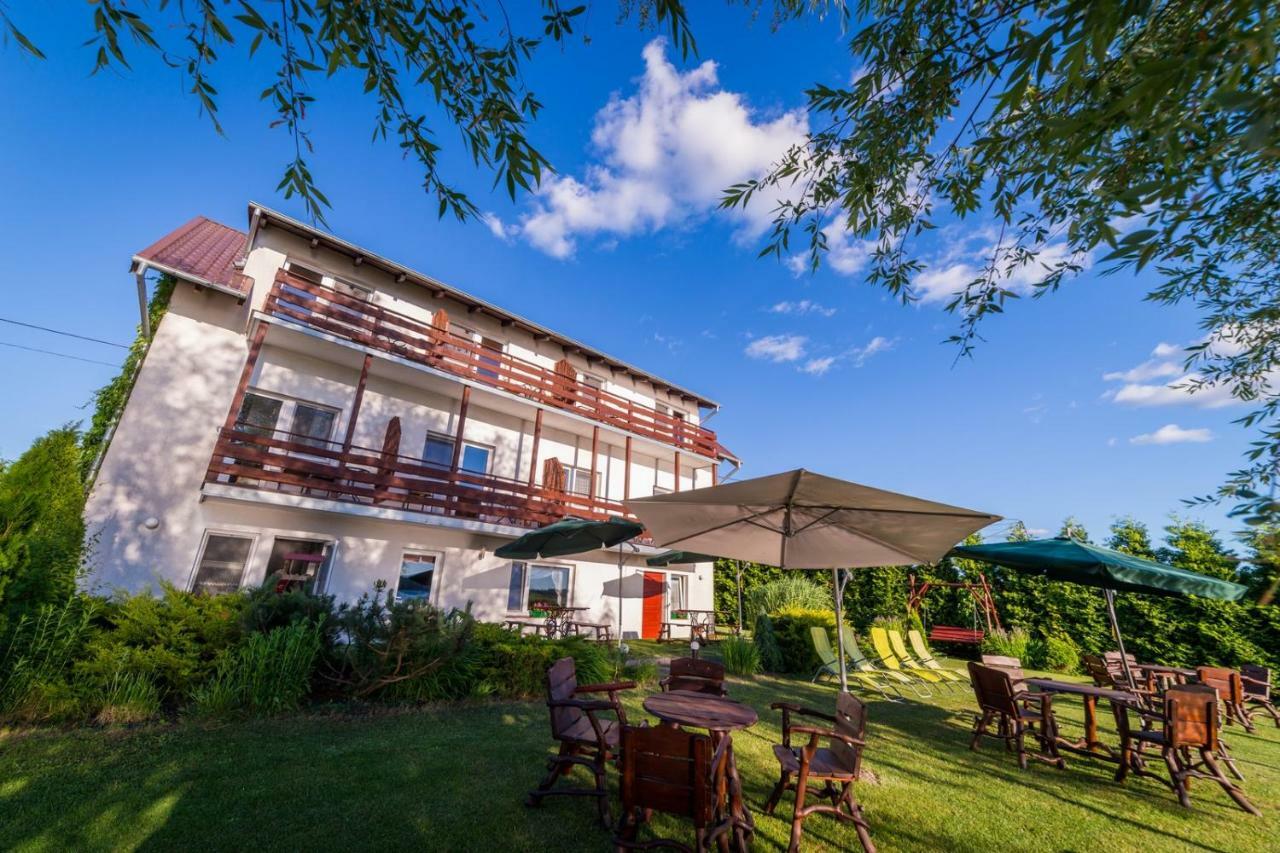 Apartamenty I Pokoje Seeblick Mikołajki Esterno foto