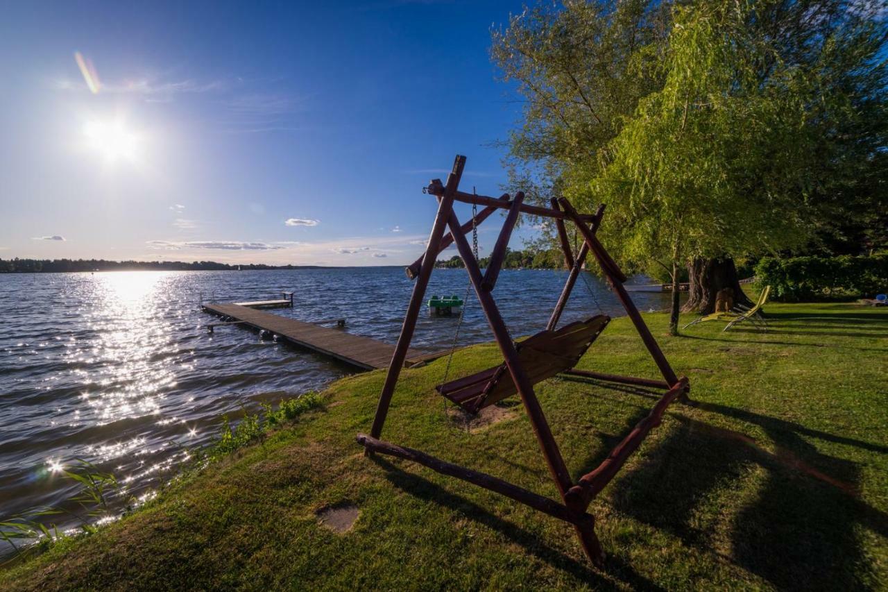 Apartamenty I Pokoje Seeblick Mikołajki Esterno foto